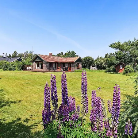 펜션 Secluded Retreat In - By Traum Blåvand